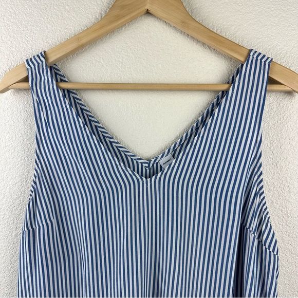 Old Navy blue pinstripe pullover v-neck sleeveless top size M - Picture 3 of 8